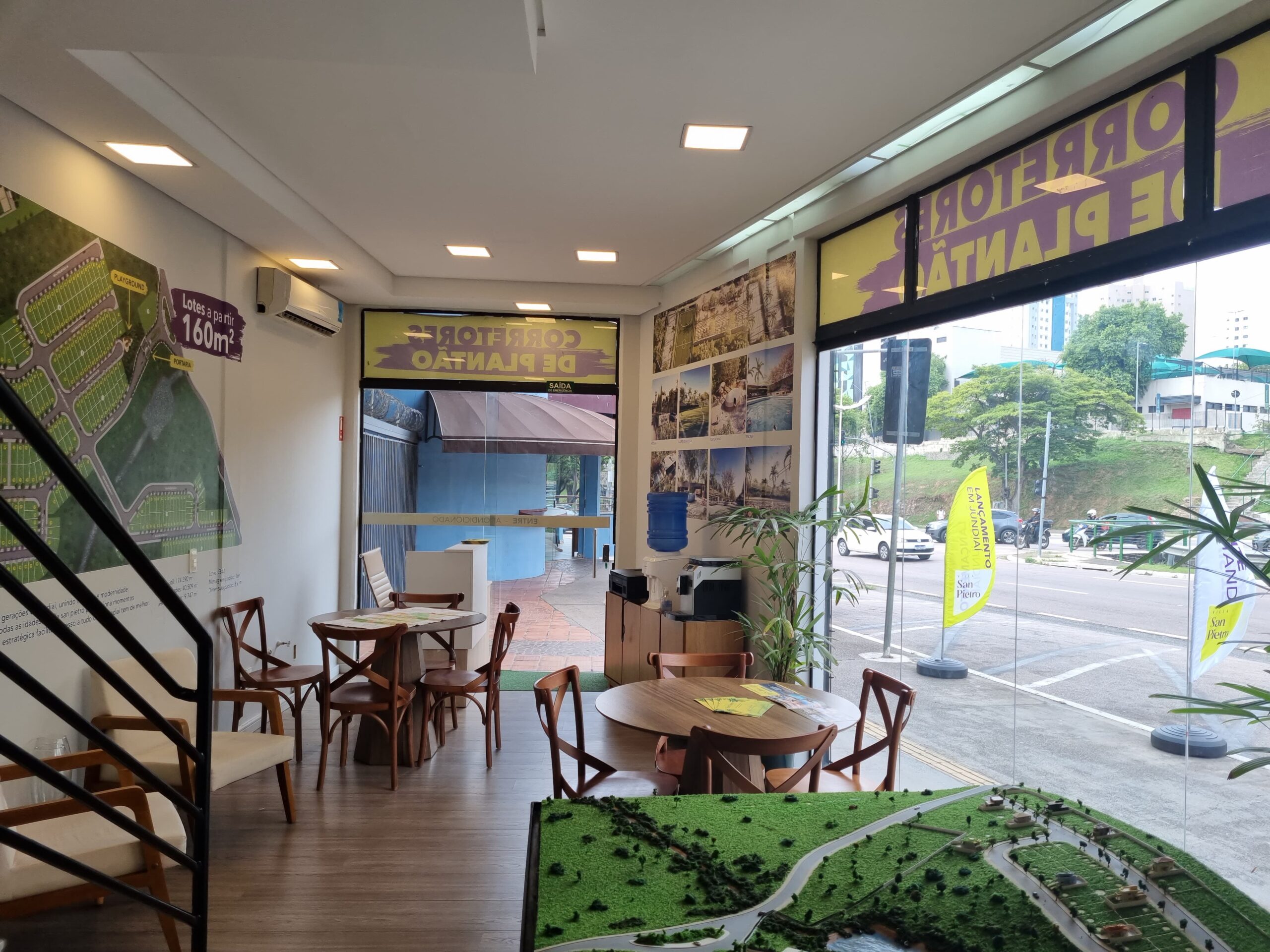 WhatsApp Image 2025-11-18 at 12.45.22 (2)